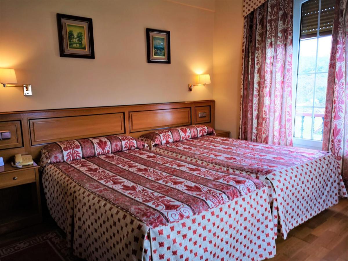 Hotel Y Casona El Carmen ペルロラ エクステリア 写真