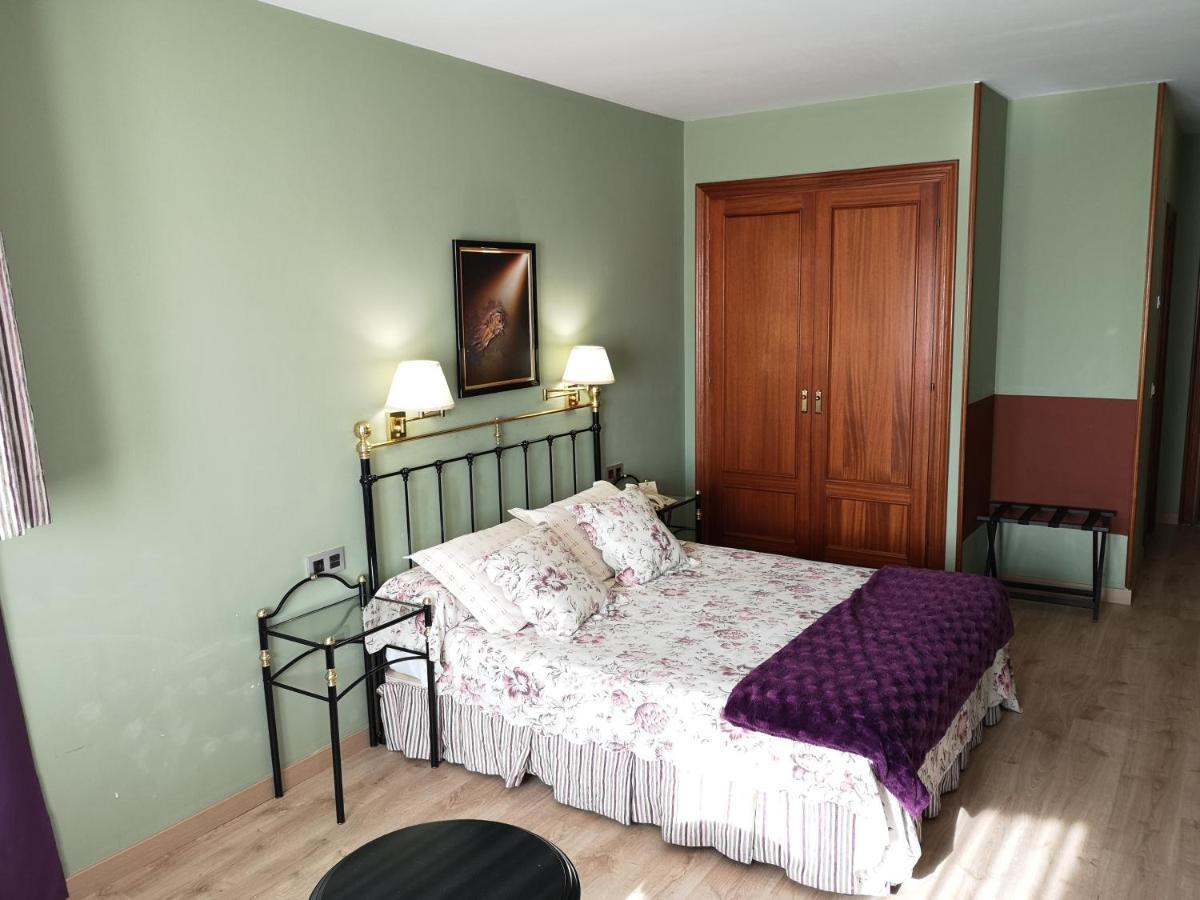 Hotel Y Casona El Carmen ペルロラ エクステリア 写真