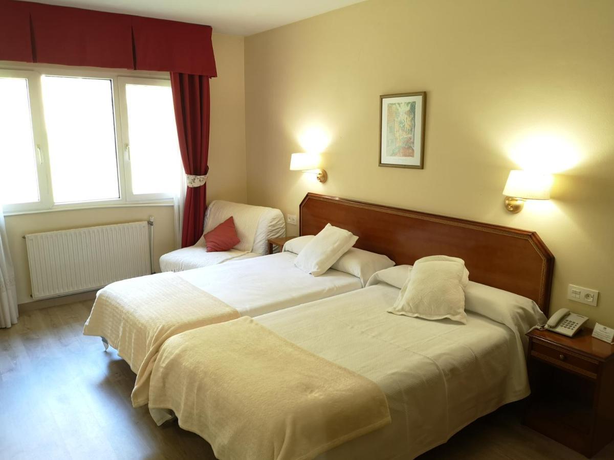Hotel Y Casona El Carmen ペルロラ エクステリア 写真